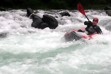 upper clackamas river kayaking in tomcat solo